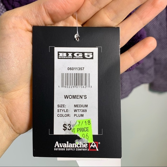 Avalanche Womens Gema Pullover Plum M - Picture 5 of 9